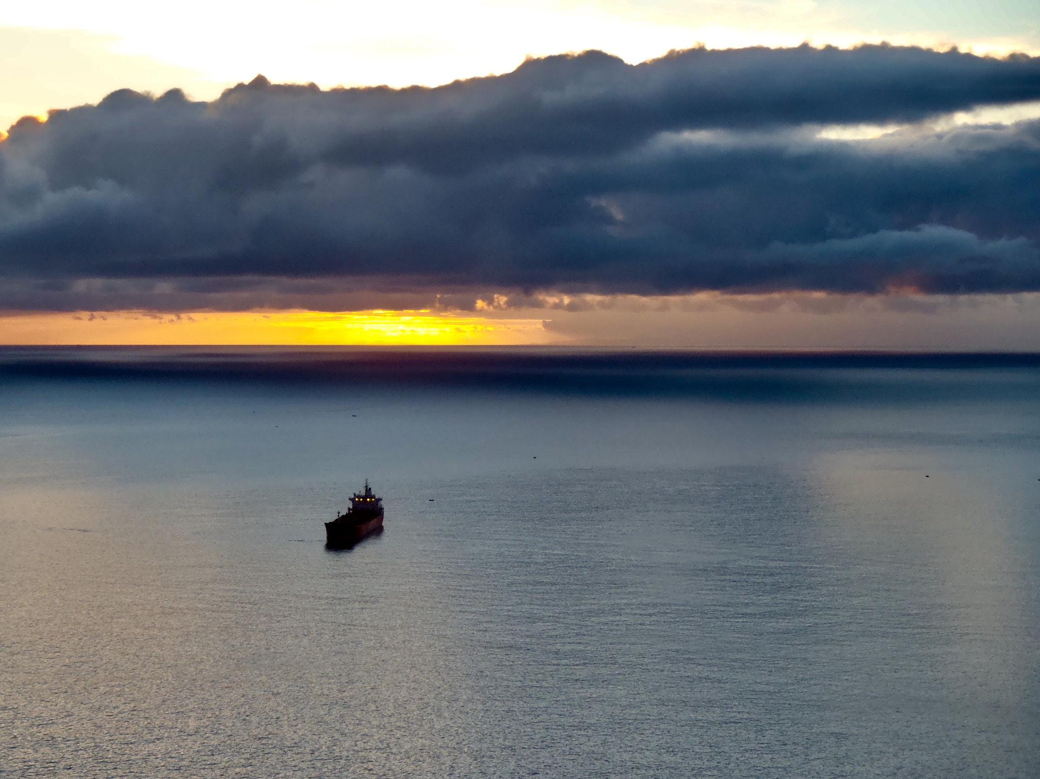 Olympus uTough-8010 sample photo. Sunrise at the coast of teneriffa. photography