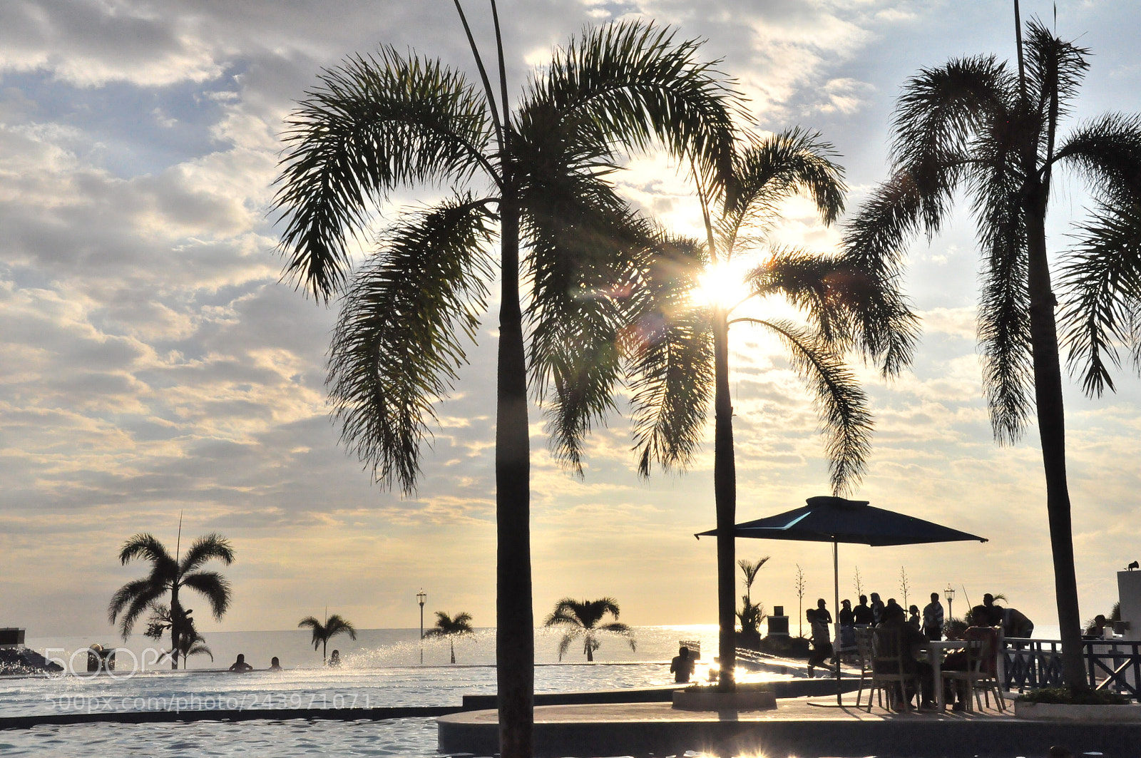 Nikon D90 sample photo. Resorts photography