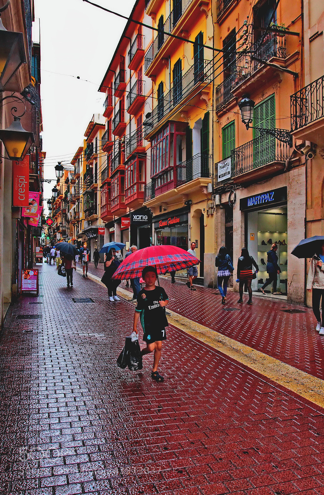 Canon EOS sample photo. Red rainy street photography