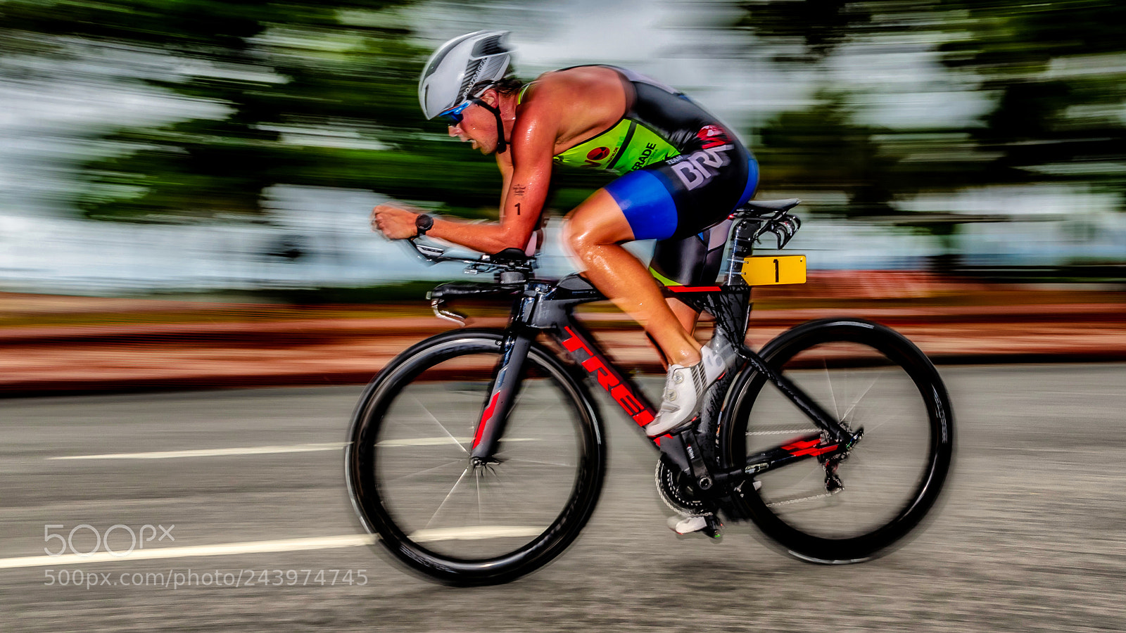 Nikon D5100 sample photo. Triathlon - number one photography
