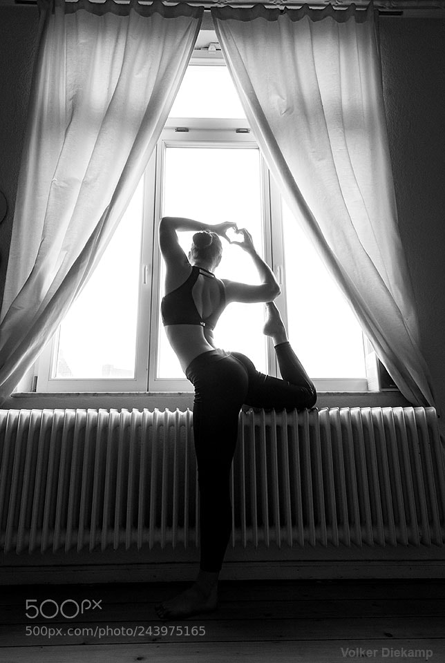 Nikon D3 sample photo. The heart of yoga photography