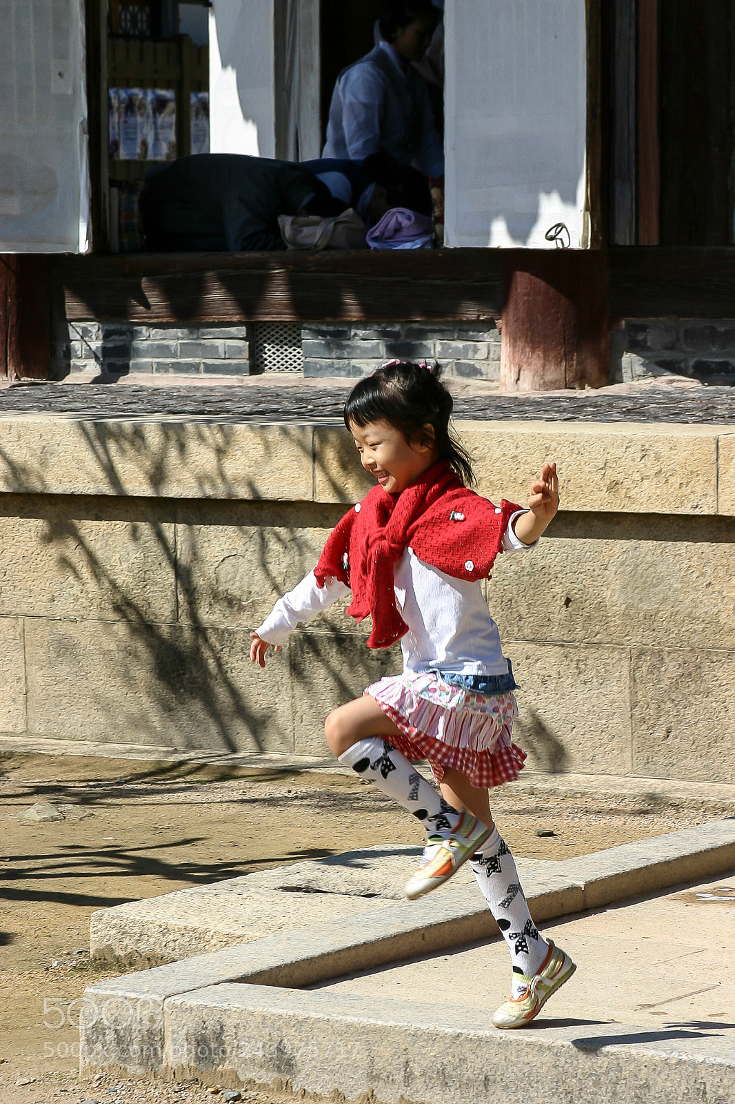 Canon EOS 300D (EOS Digital Rebel / EOS Kiss Digital) sample photo. Korea how fun! photography