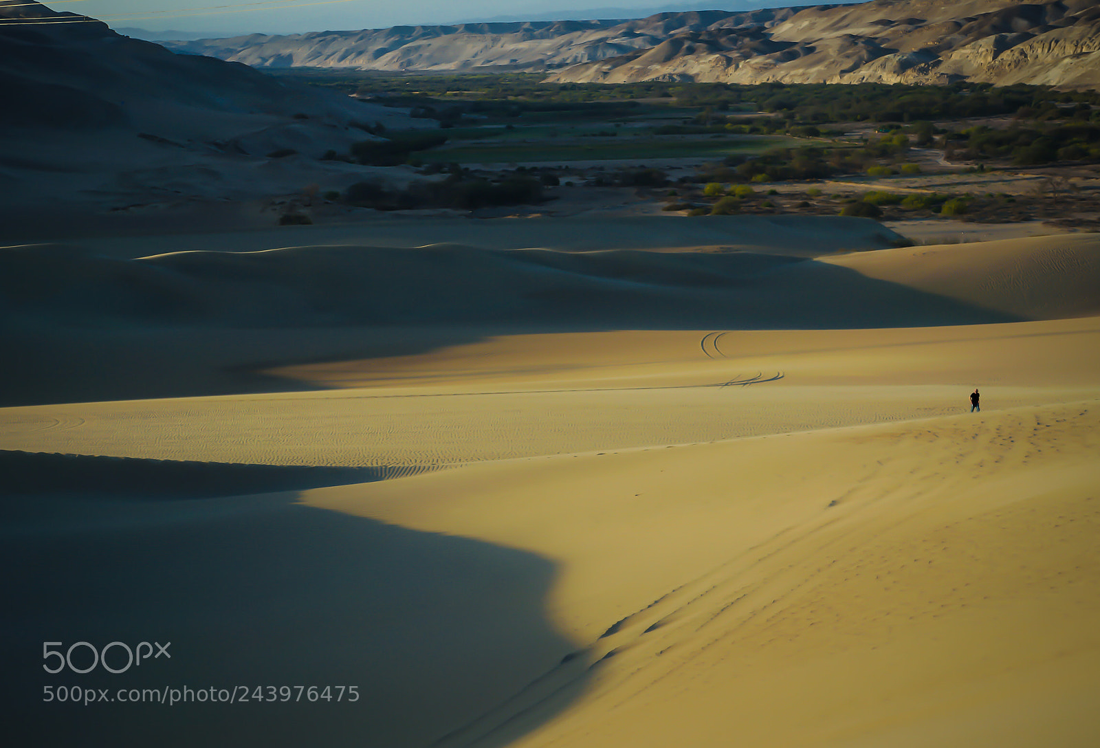 Sony Alpha NEX-5R sample photo. Leaving civilisation photography