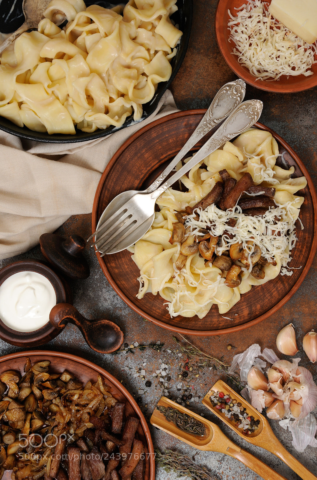 Nikon D90 sample photo. Pasta fettuccine with mushrooms photography
