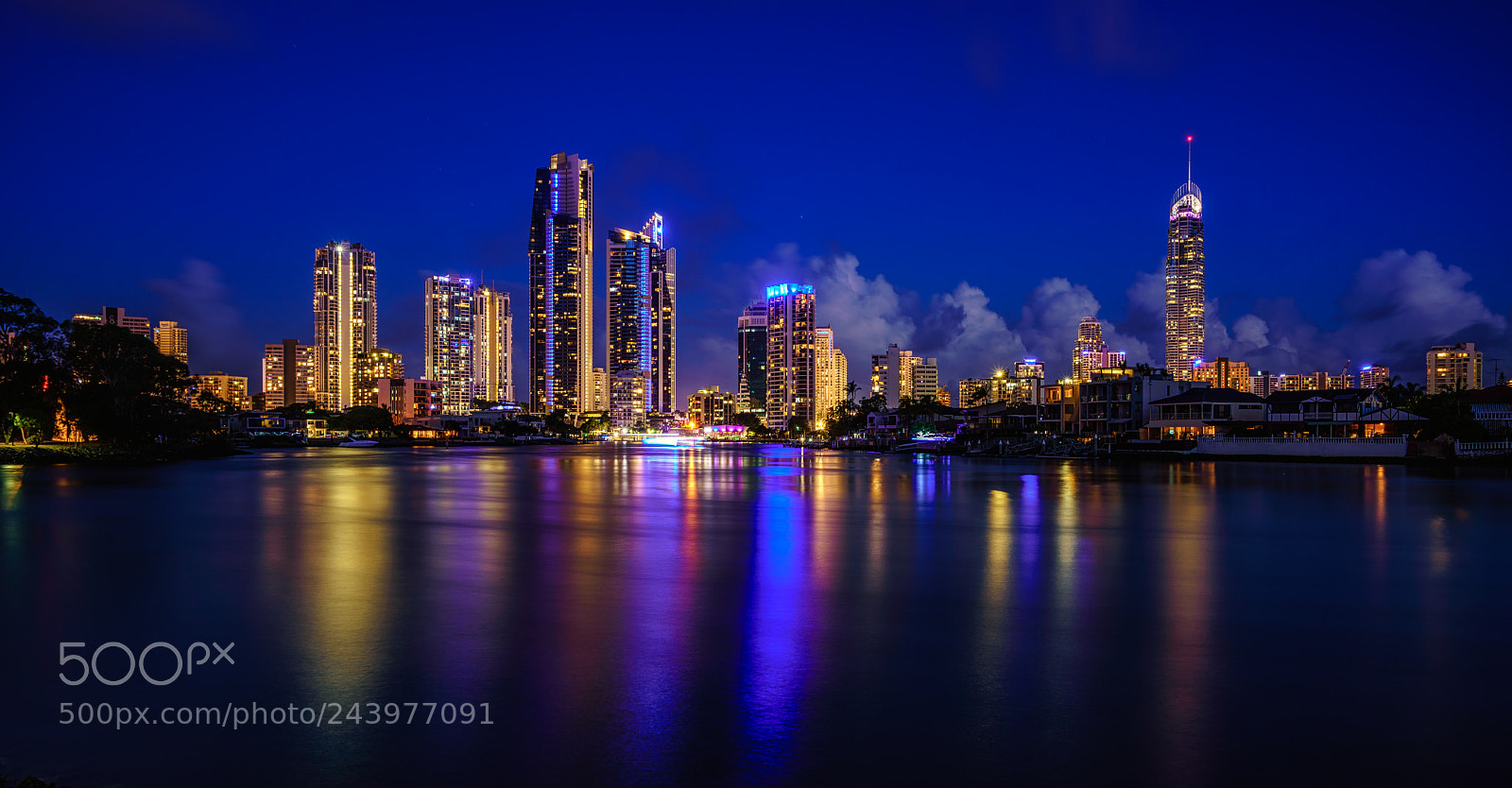 Sony a7R III sample photo. Surfers paradise photography