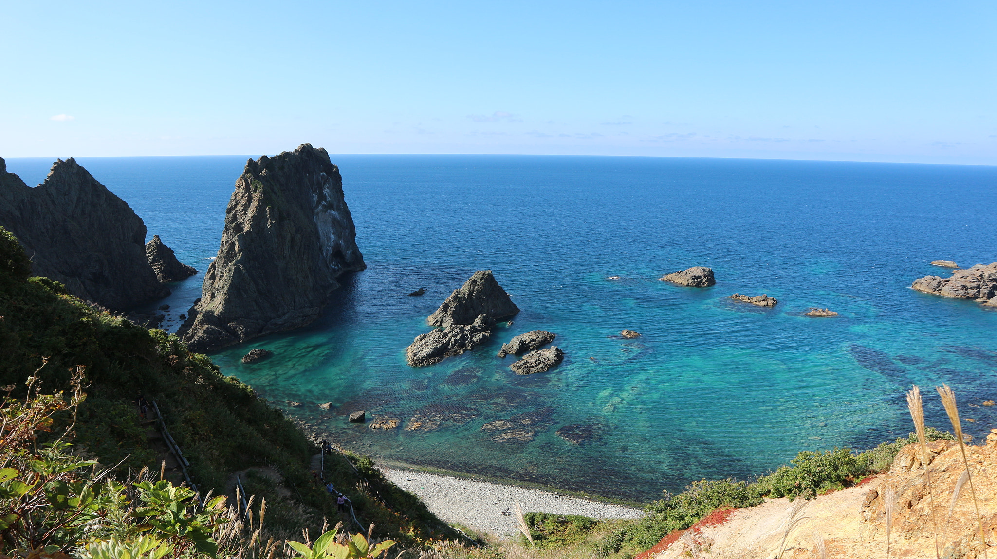 Canon EOS M10 sample photo. Shimanui-coast in hokkaido-japan photography