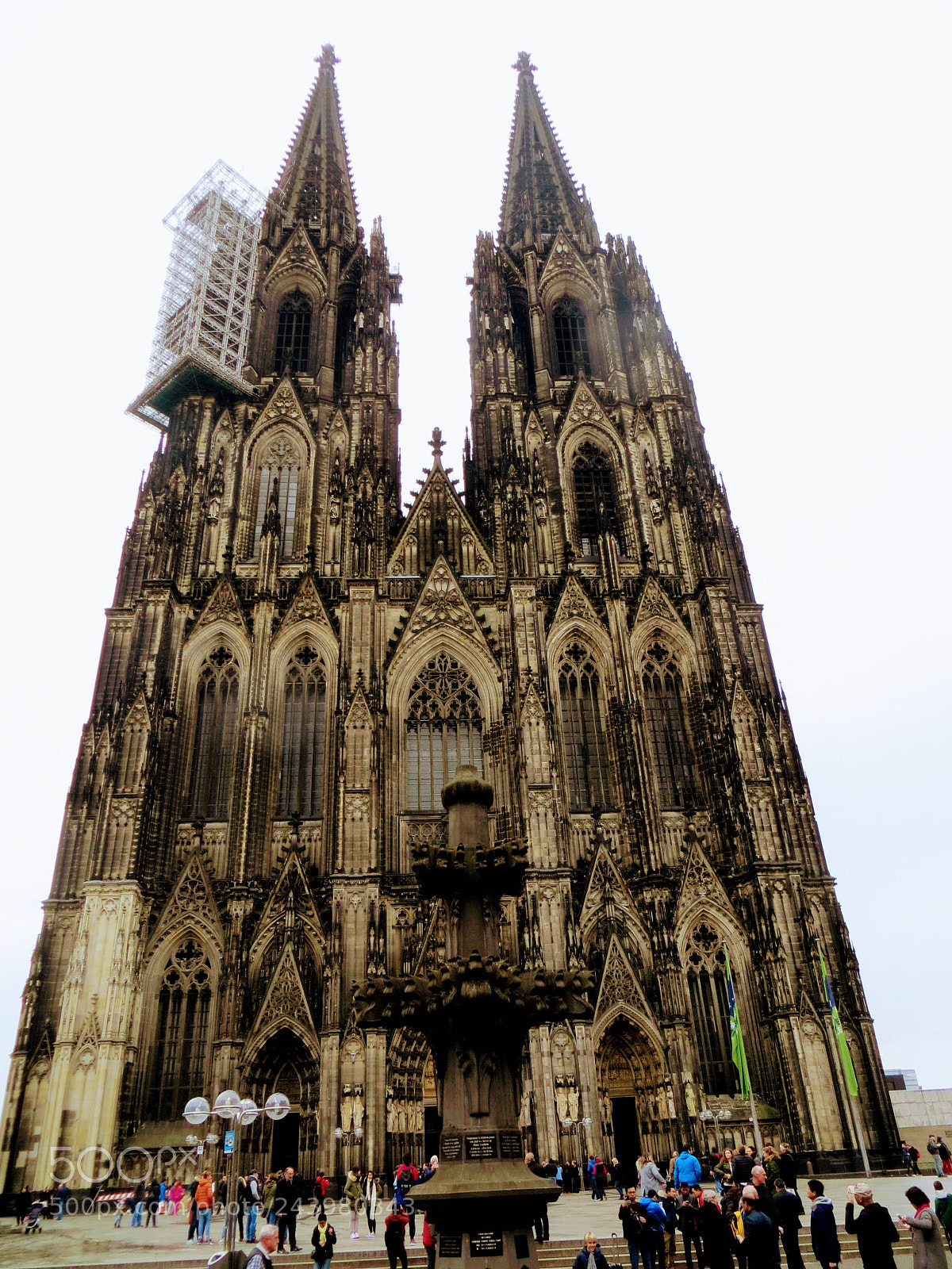 Canon PowerShot SX240 HS sample photo. The cologne cathedral photography