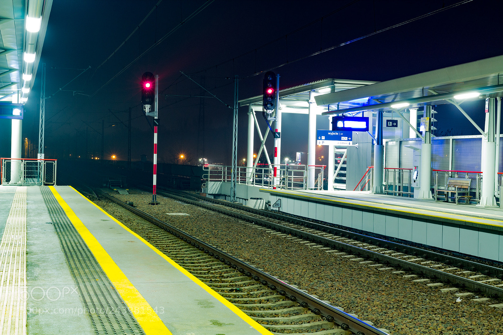 Canon EOS 1200D (EOS Rebel T5 / EOS Kiss X70 / EOS Hi) sample photo. Cracow photography