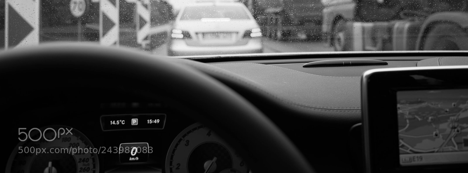 Ricoh GR II sample photo. Driving photography