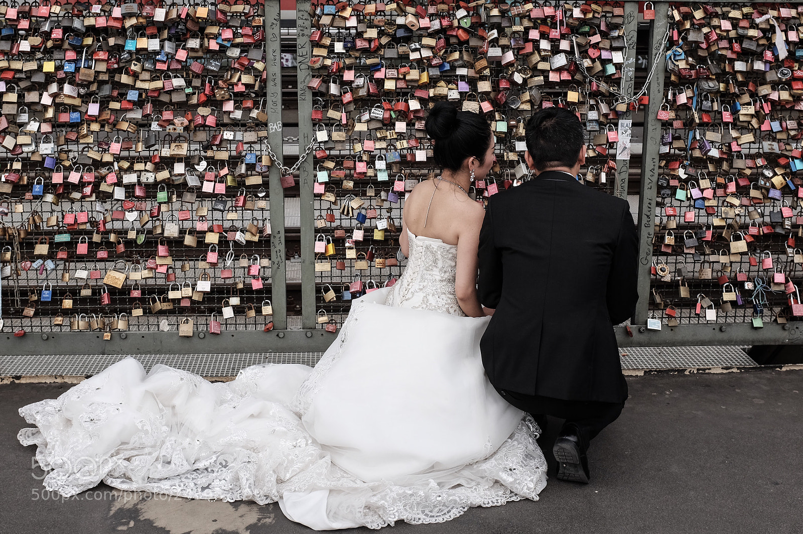 Fujifilm X100T sample photo. Wedding couple adding another photography