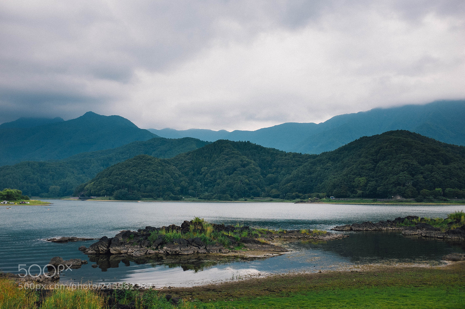 Fujifilm X100T sample photo. Quiet water photography