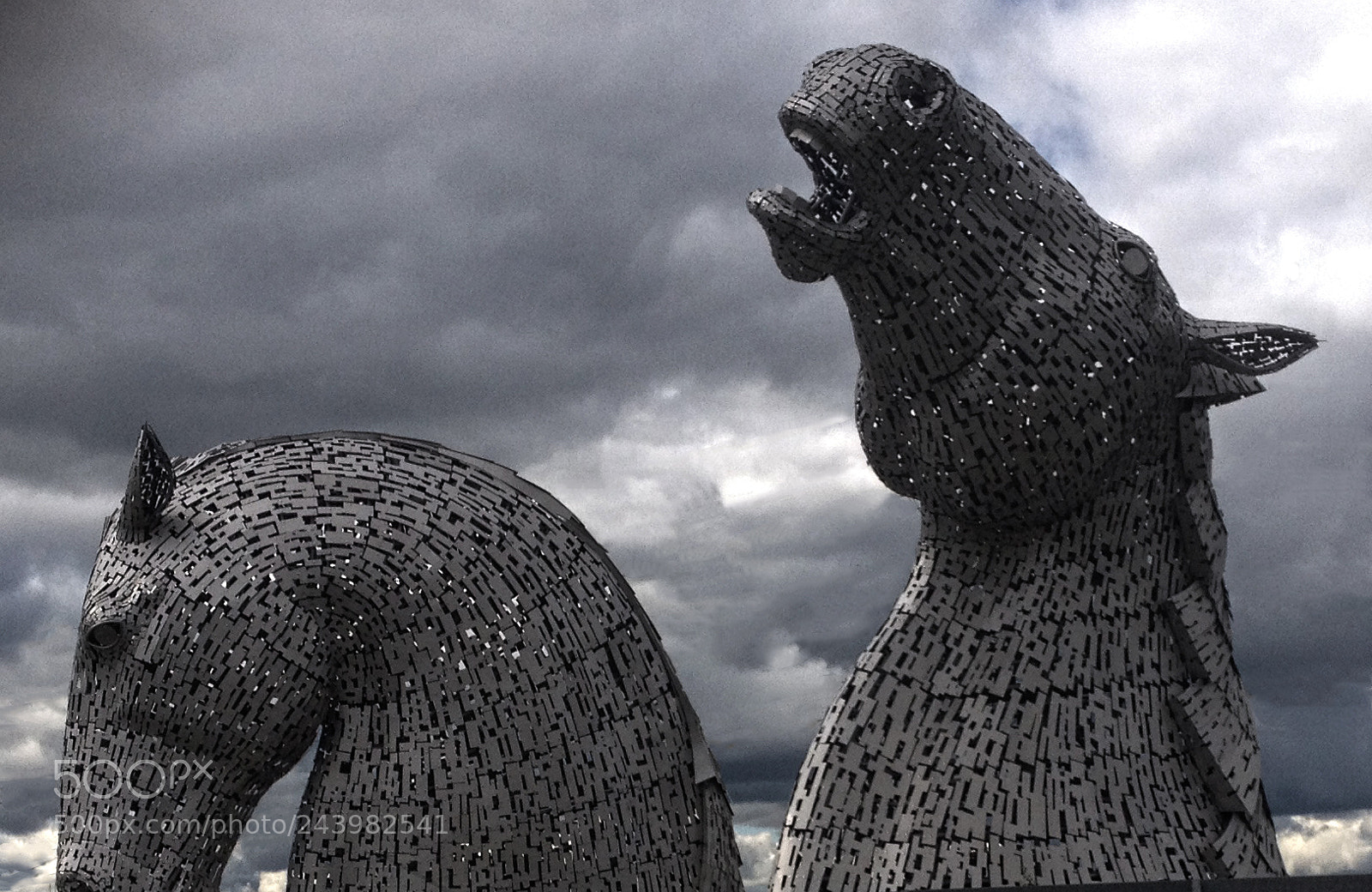 Apple iPhone 4S sample photo. The kelpies.jpg photography