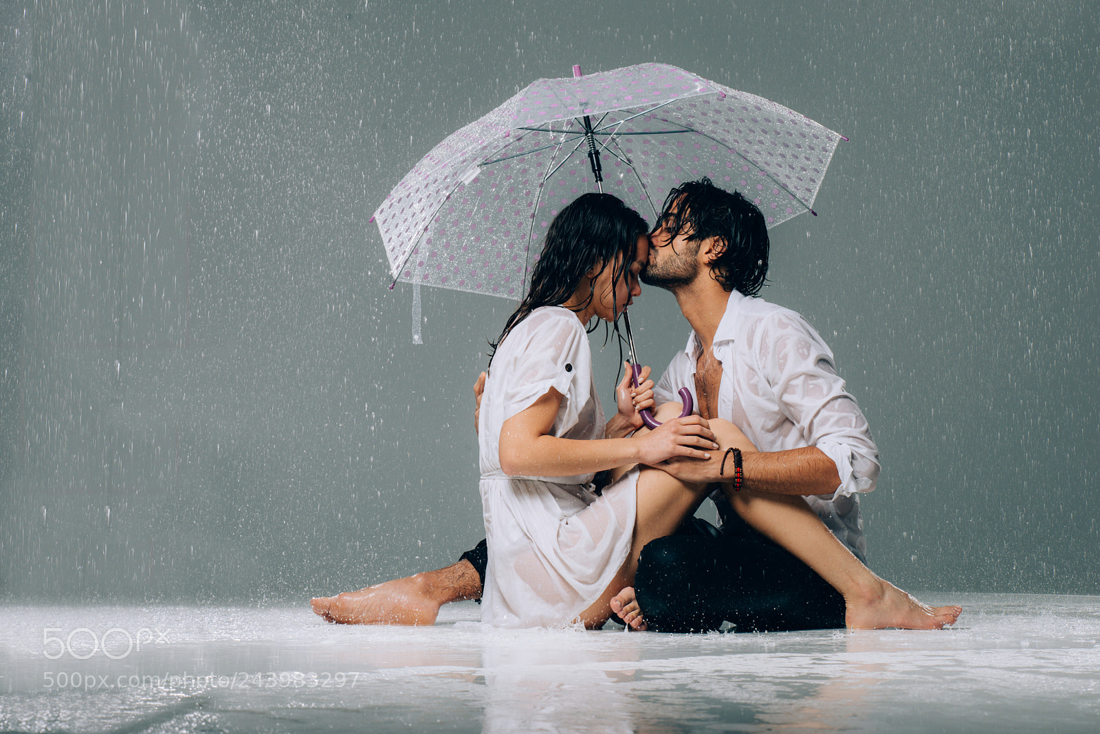 Nikon D610 sample photo. Couple under the rain photography
