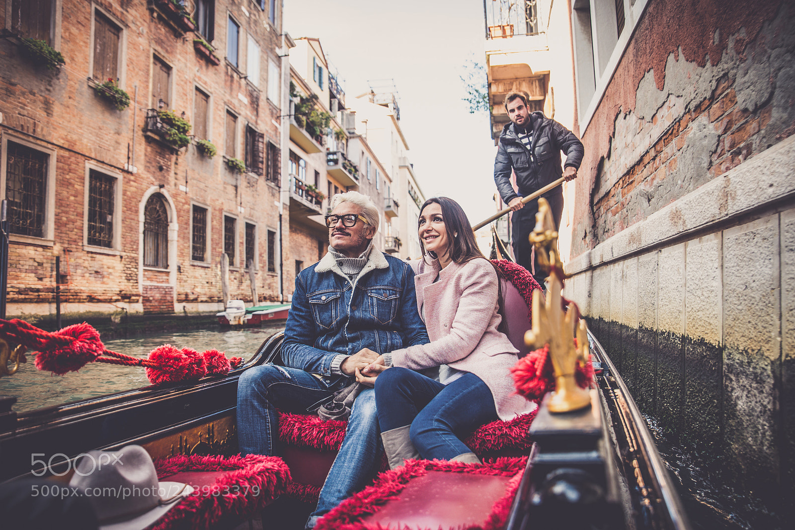 Nikon D610 sample photo. Couple sailing on venetian photography
