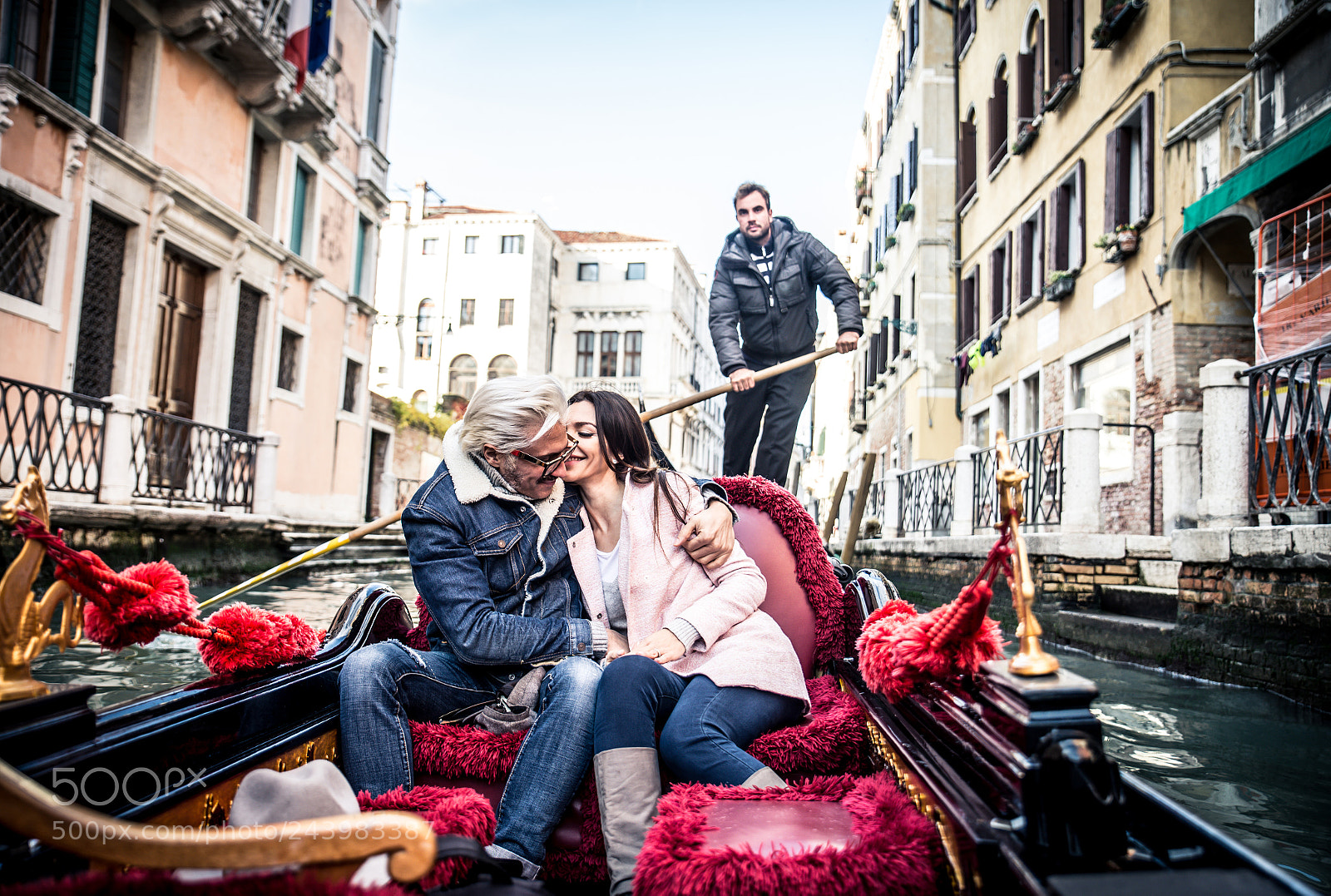 Nikon D610 sample photo. Couple sailing on venetian photography