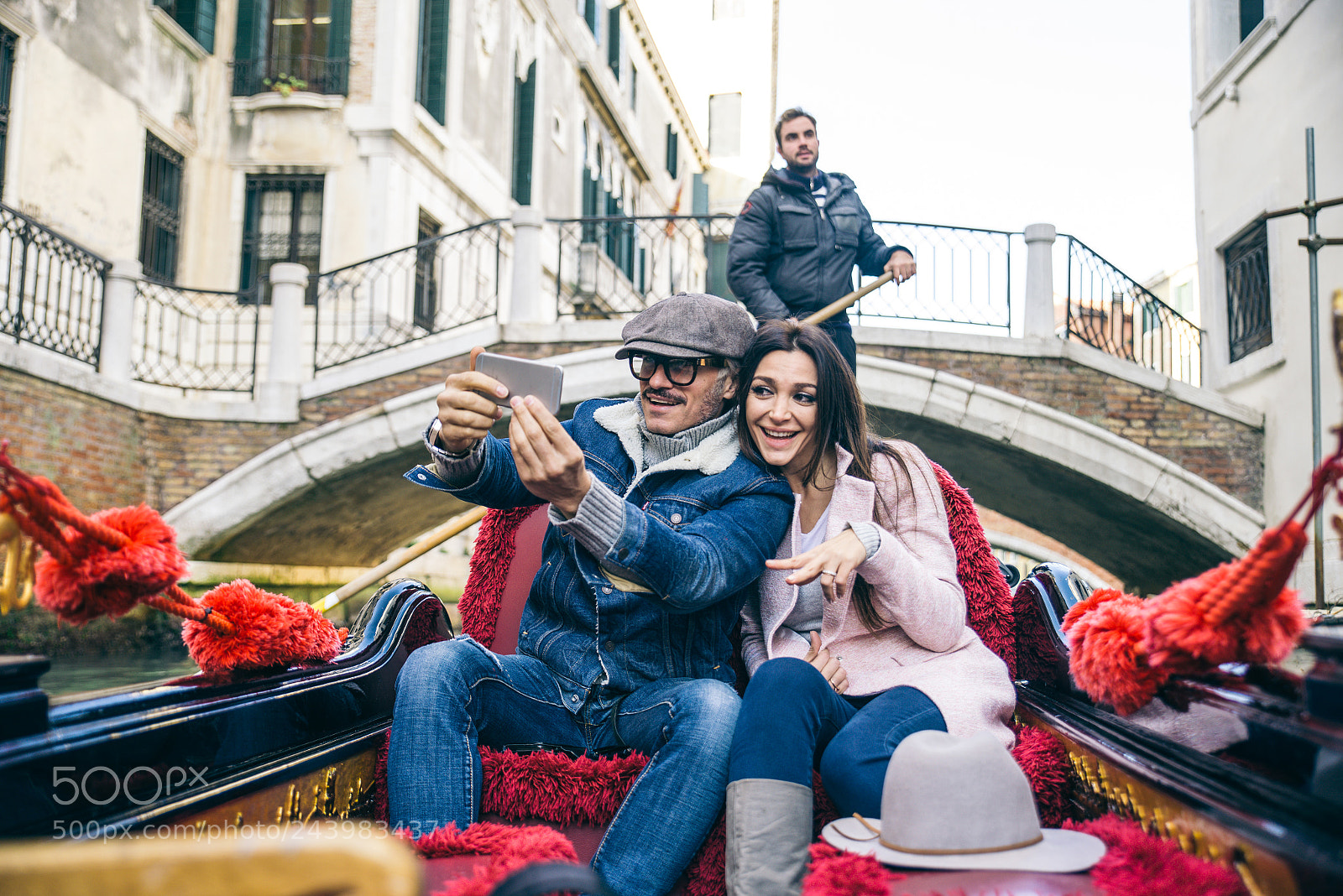 Nikon D610 sample photo. Couple sailing on venetian photography