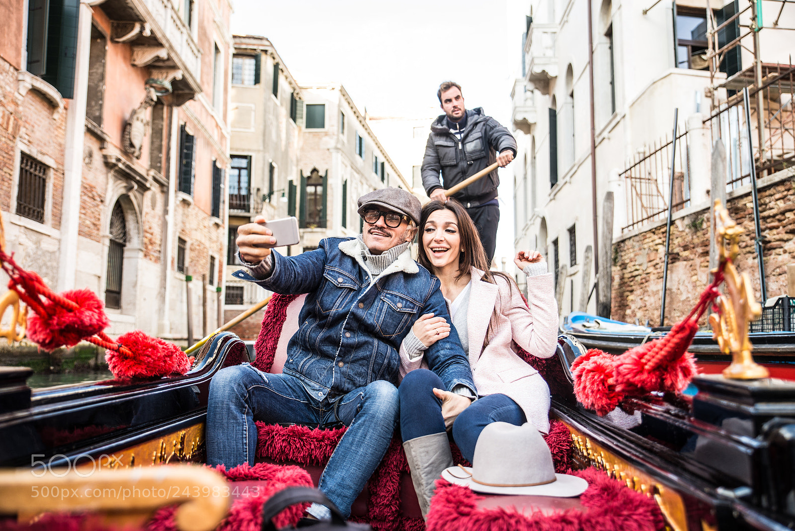 Nikon D610 sample photo. Couple sailing on venetian photography