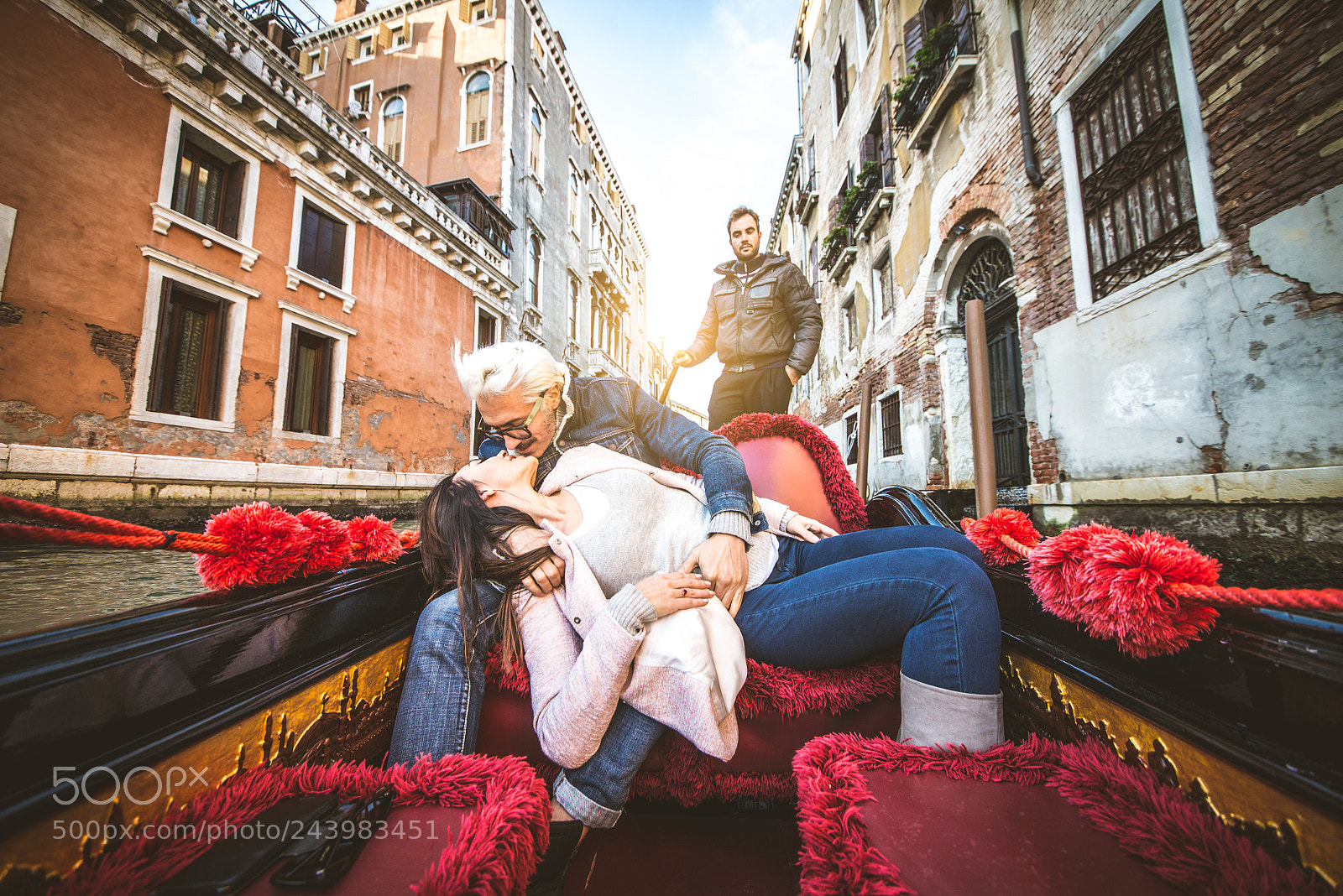 Nikon D610 sample photo. Couple sailing on venetian photography