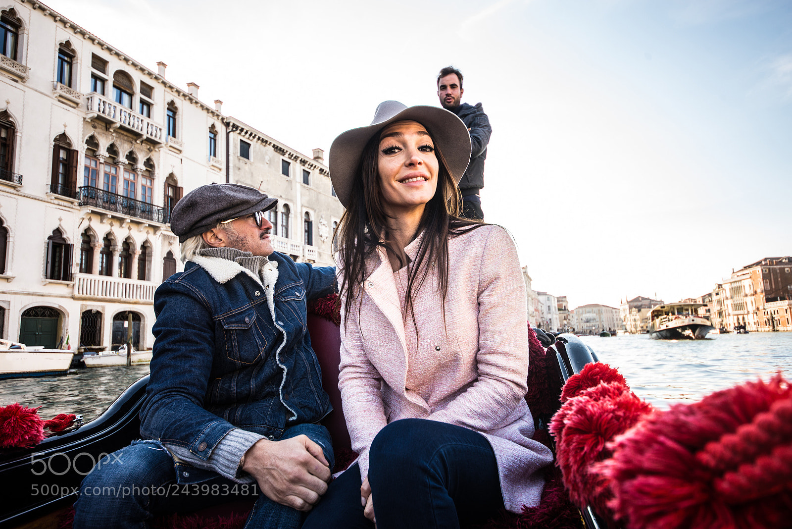 Nikon D610 sample photo. Couple sailing on venetian photography