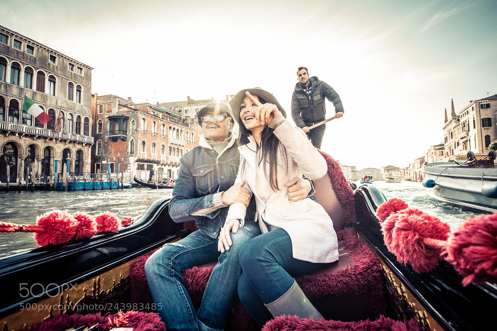 Nikon D610 sample photo. Couple sailing on venetian photography