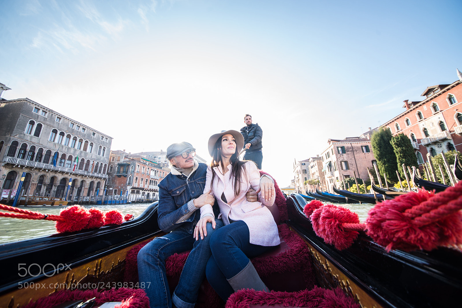 Nikon D610 sample photo. Couple sailing on venetian photography