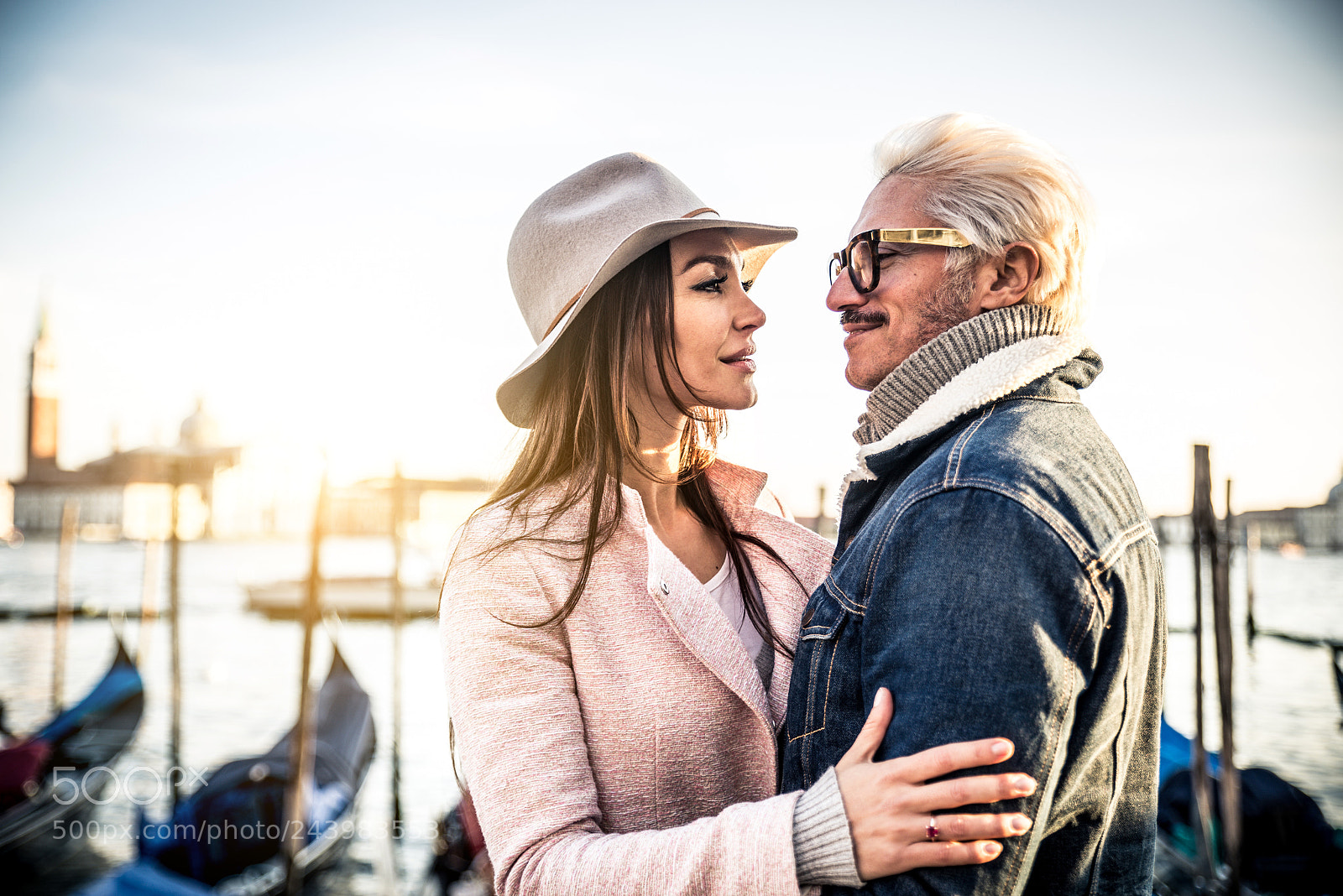 Nikon D610 sample photo. Couple in venice photography