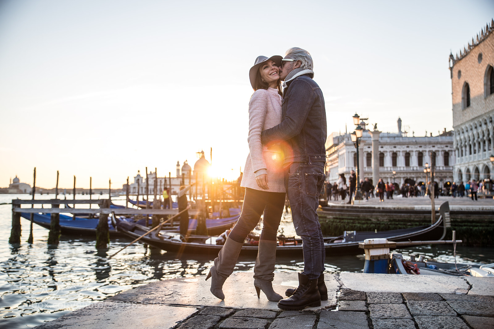 Nikon D610 sample photo. Couple in venice photography