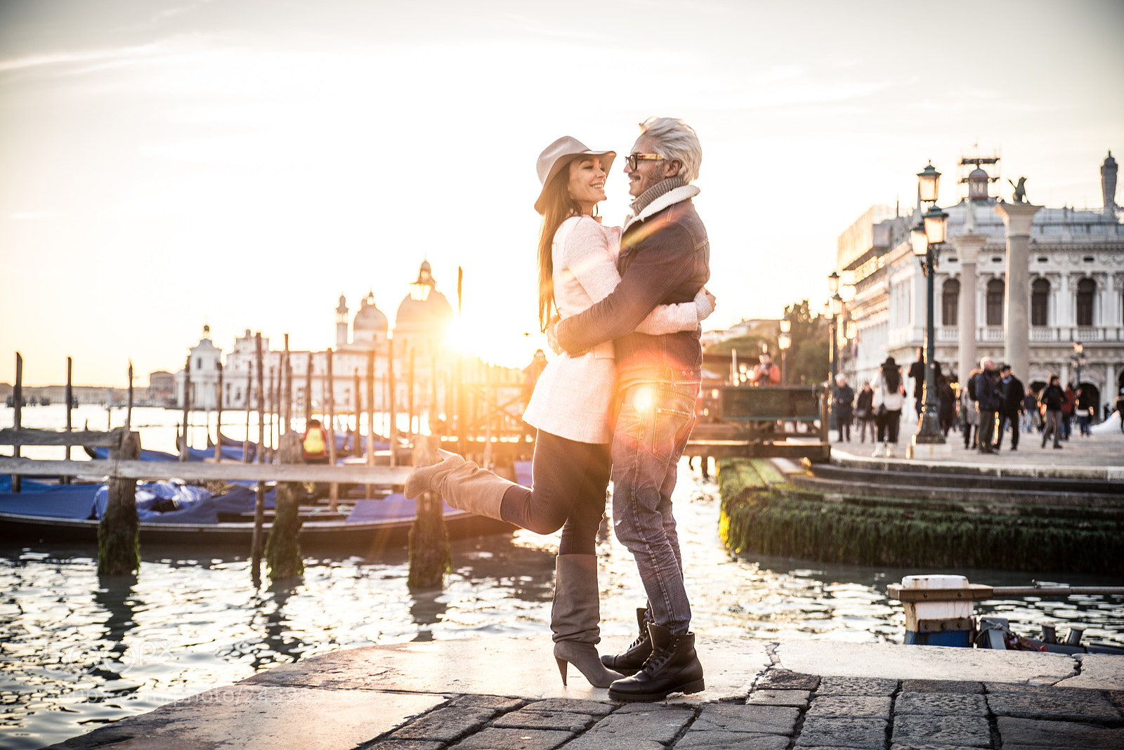 Nikon D610 sample photo. Couple in venice photography