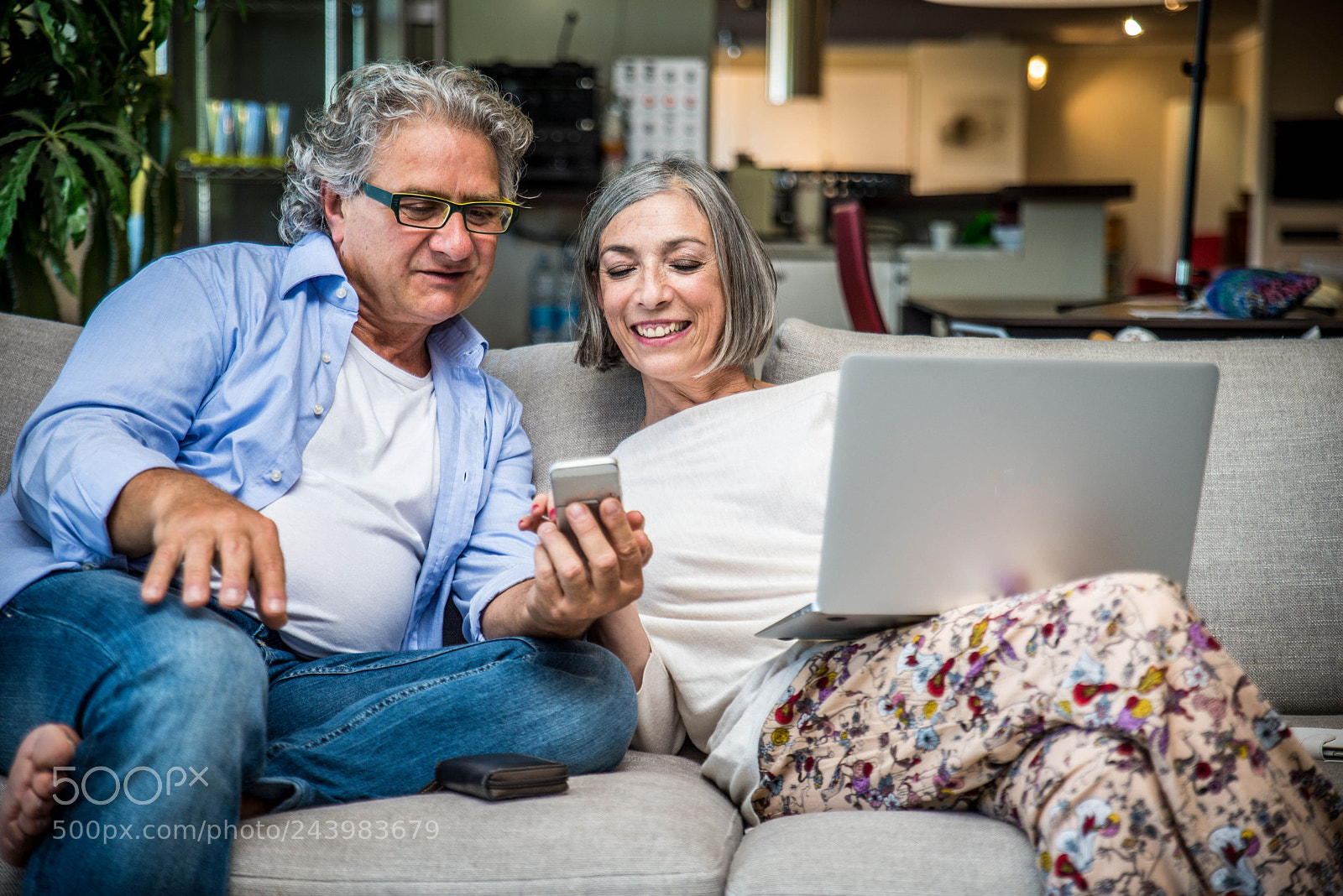 Nikon D610 sample photo. Senior couple shopping online photography