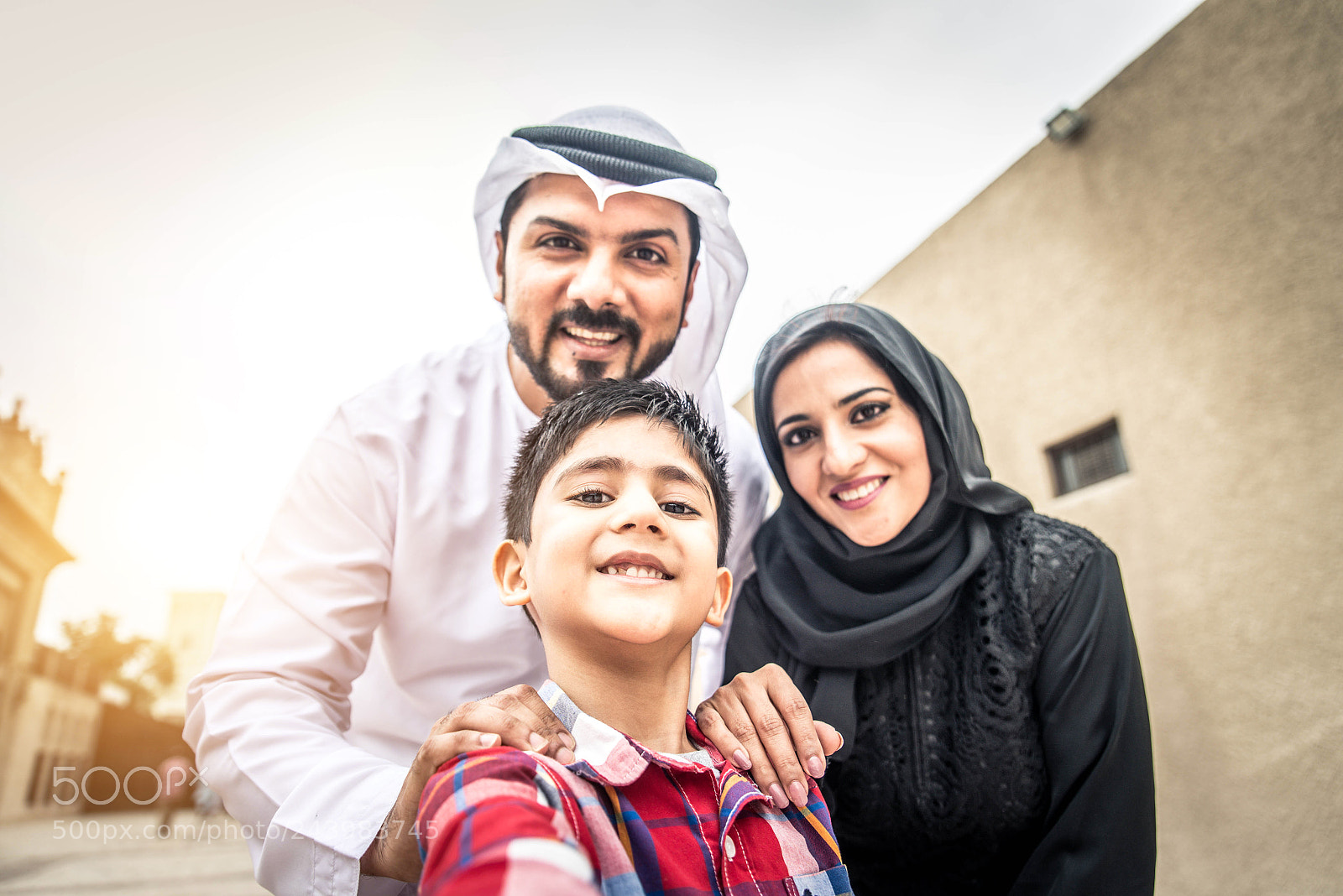 Nikon D610 sample photo. Arabian family photography