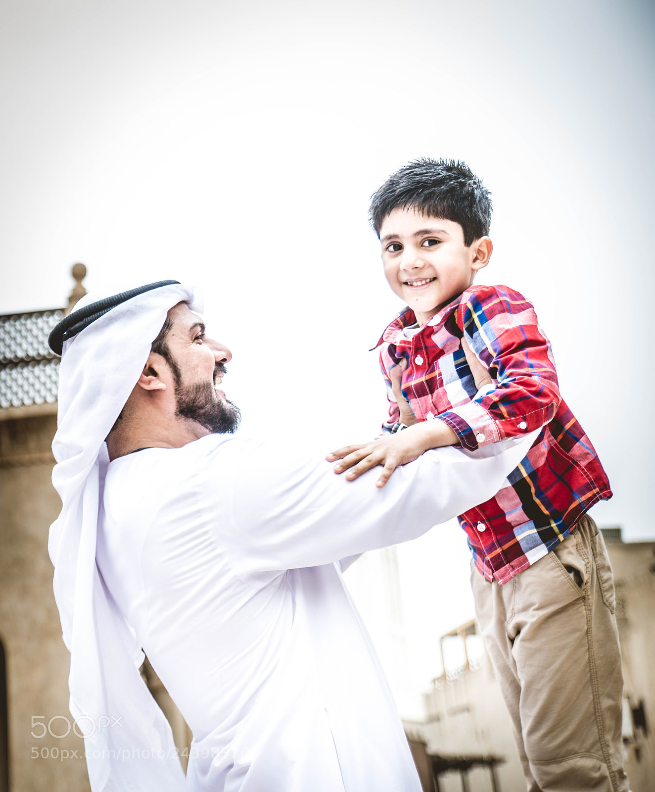Nikon D610 sample photo. Arabian family photography