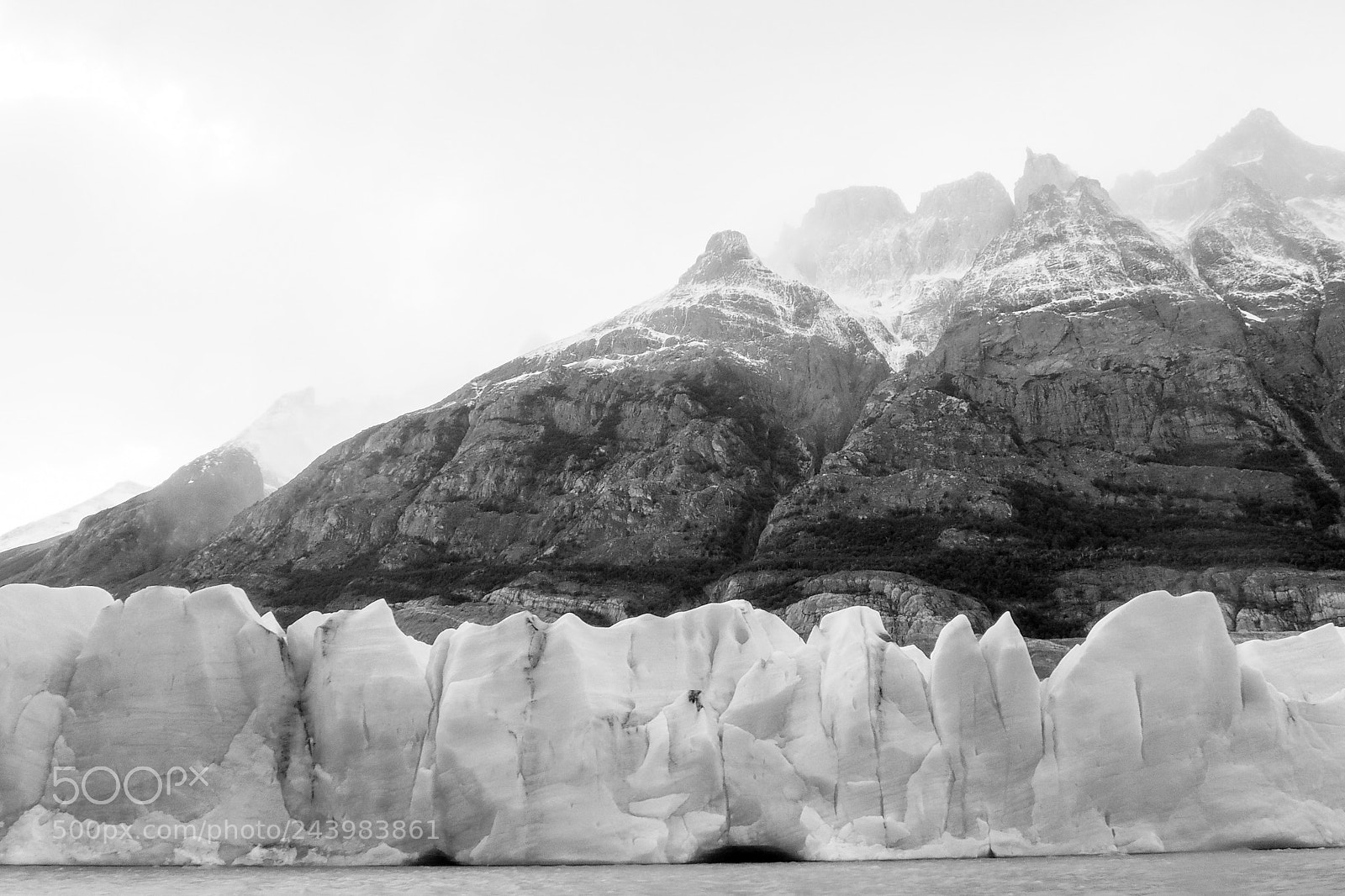 Olympus OM-D E-M10 III sample photo. Torres del paine photography