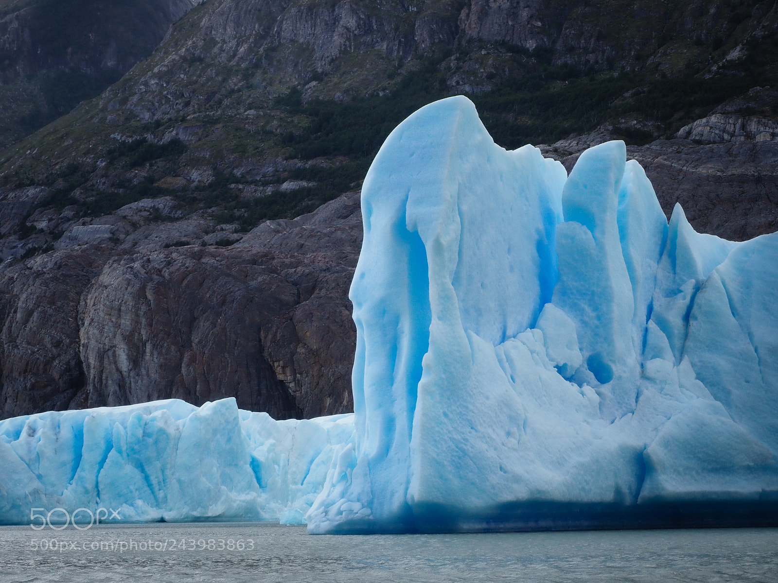 Olympus OM-D E-M10 III sample photo. Torres del paine photography