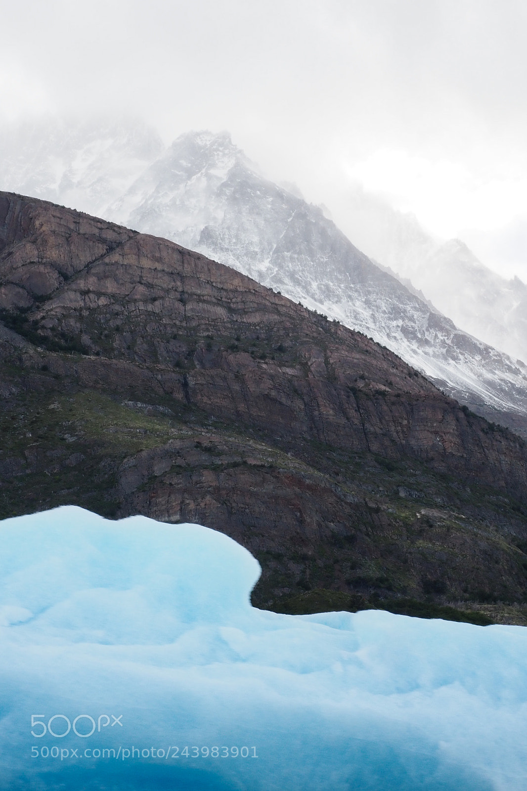 Olympus OM-D E-M10 III sample photo. Torres del paine photography