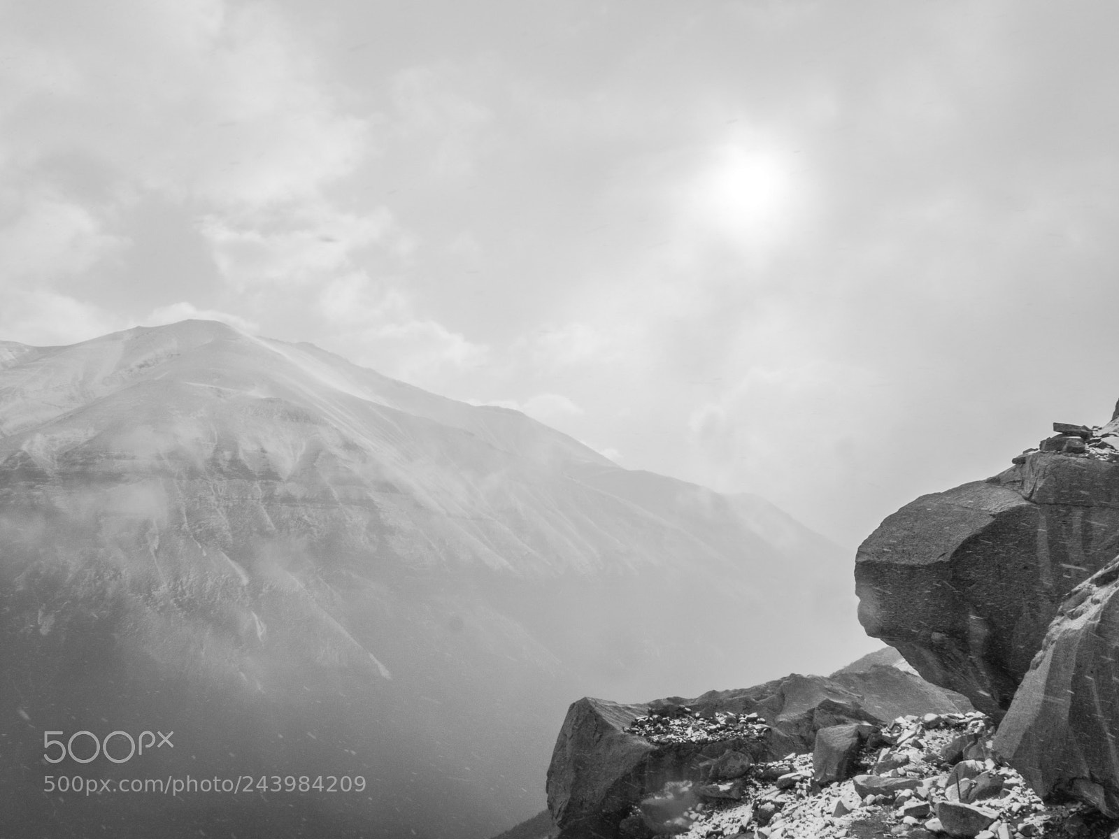Olympus OM-D E-M10 III sample photo. Torres del paine photography
