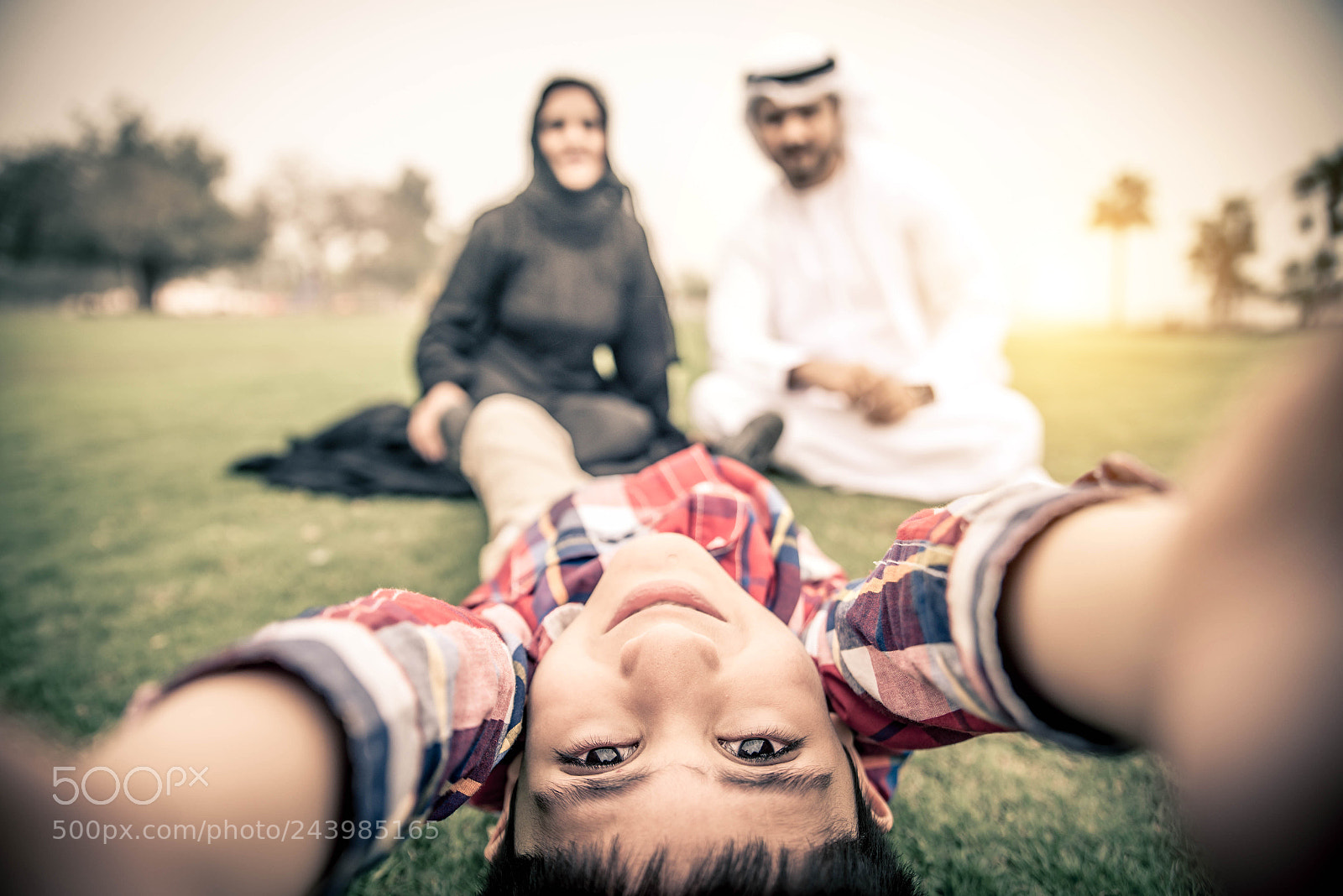 Nikon D610 sample photo. Arabian family photography