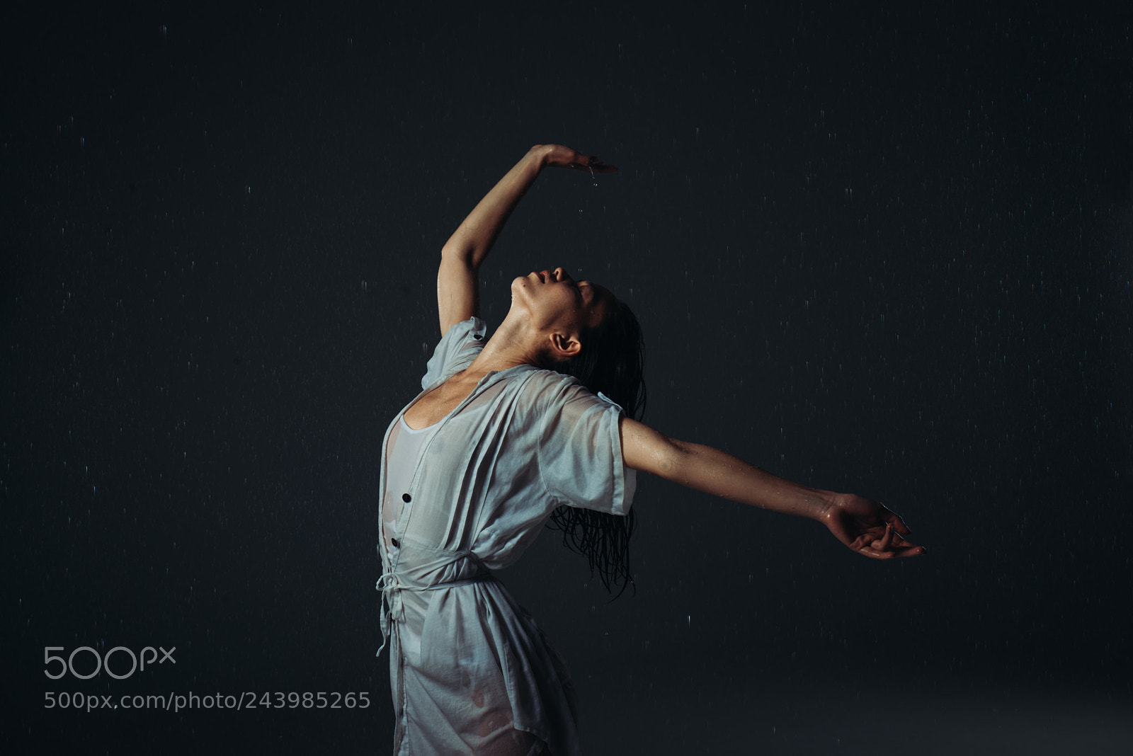 Nikon D610 sample photo. Woman under the rain photography