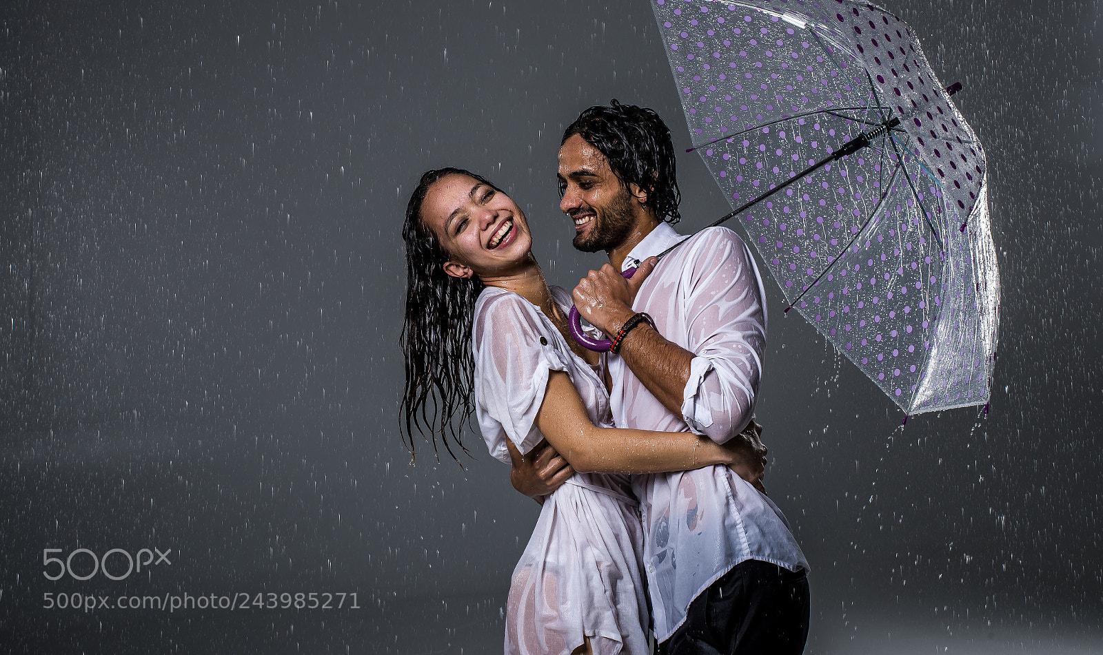 Nikon D610 sample photo. Couple under the rain photography