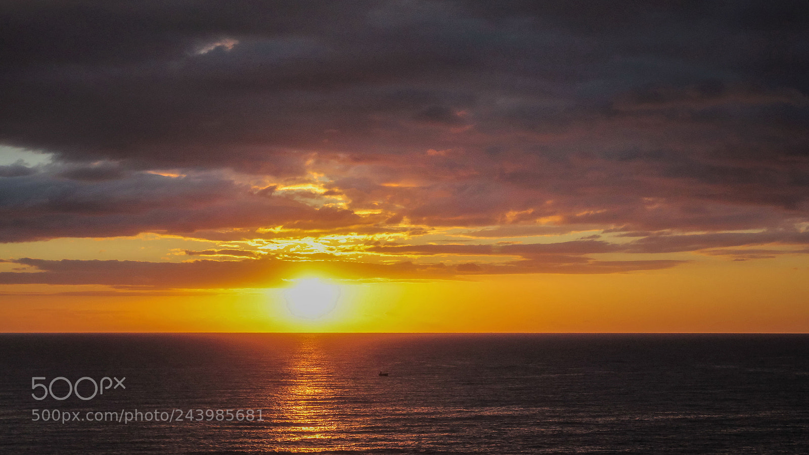 Canon EOS sample photo. On the sunset photography