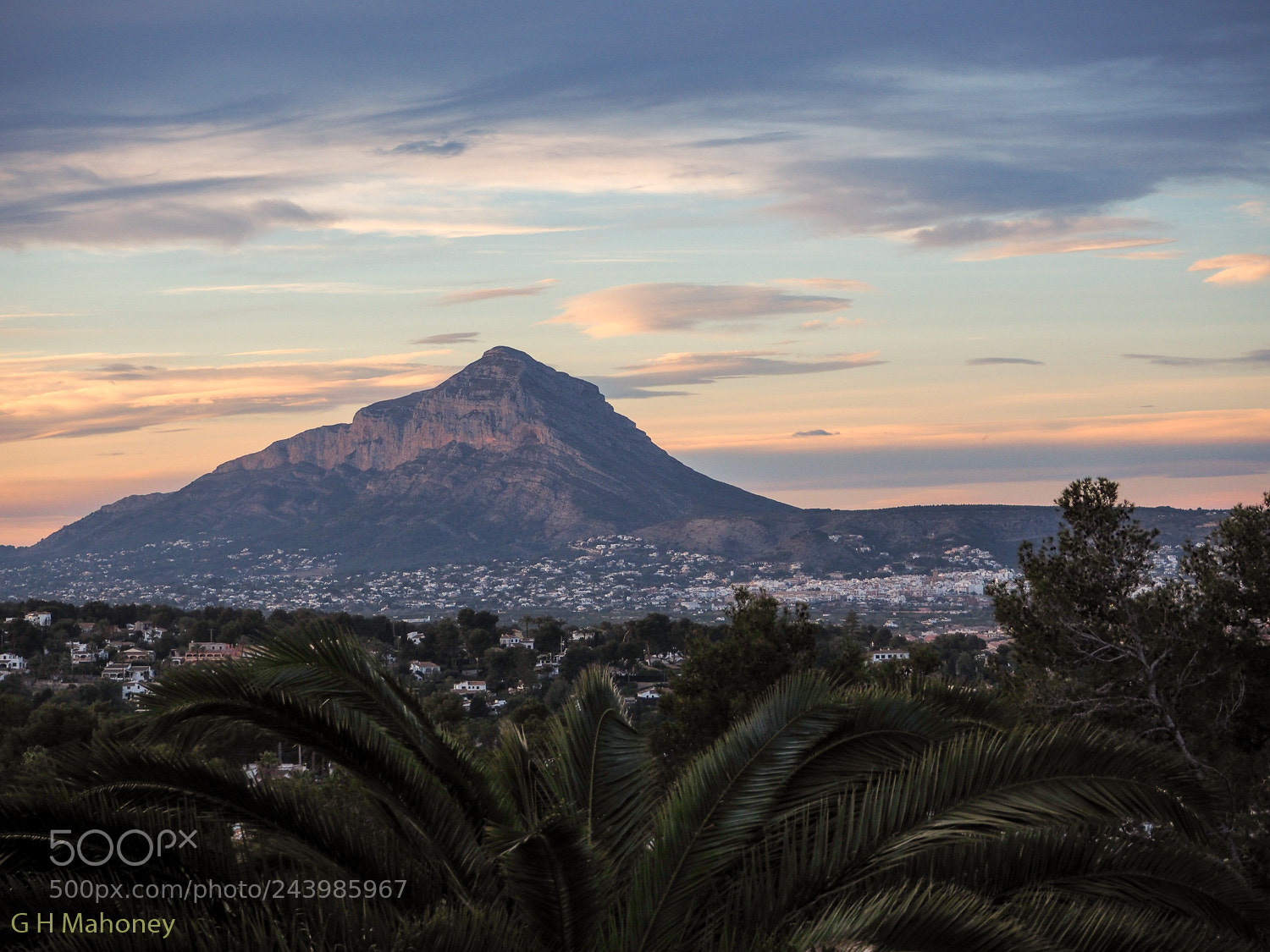 Olympus OM-D E-M10 II sample photo. Dusk over montgo, javea photography