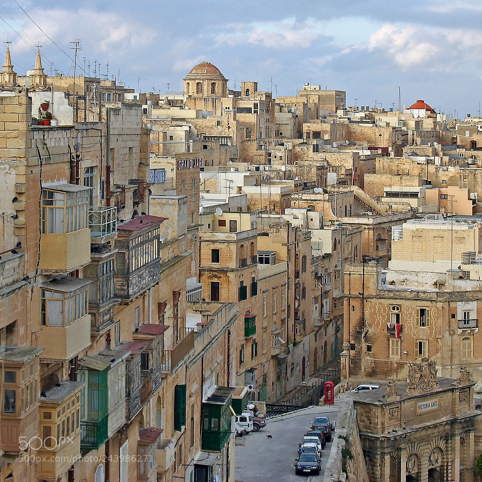 Canon EOS 20D sample photo. Malta - valletta photography