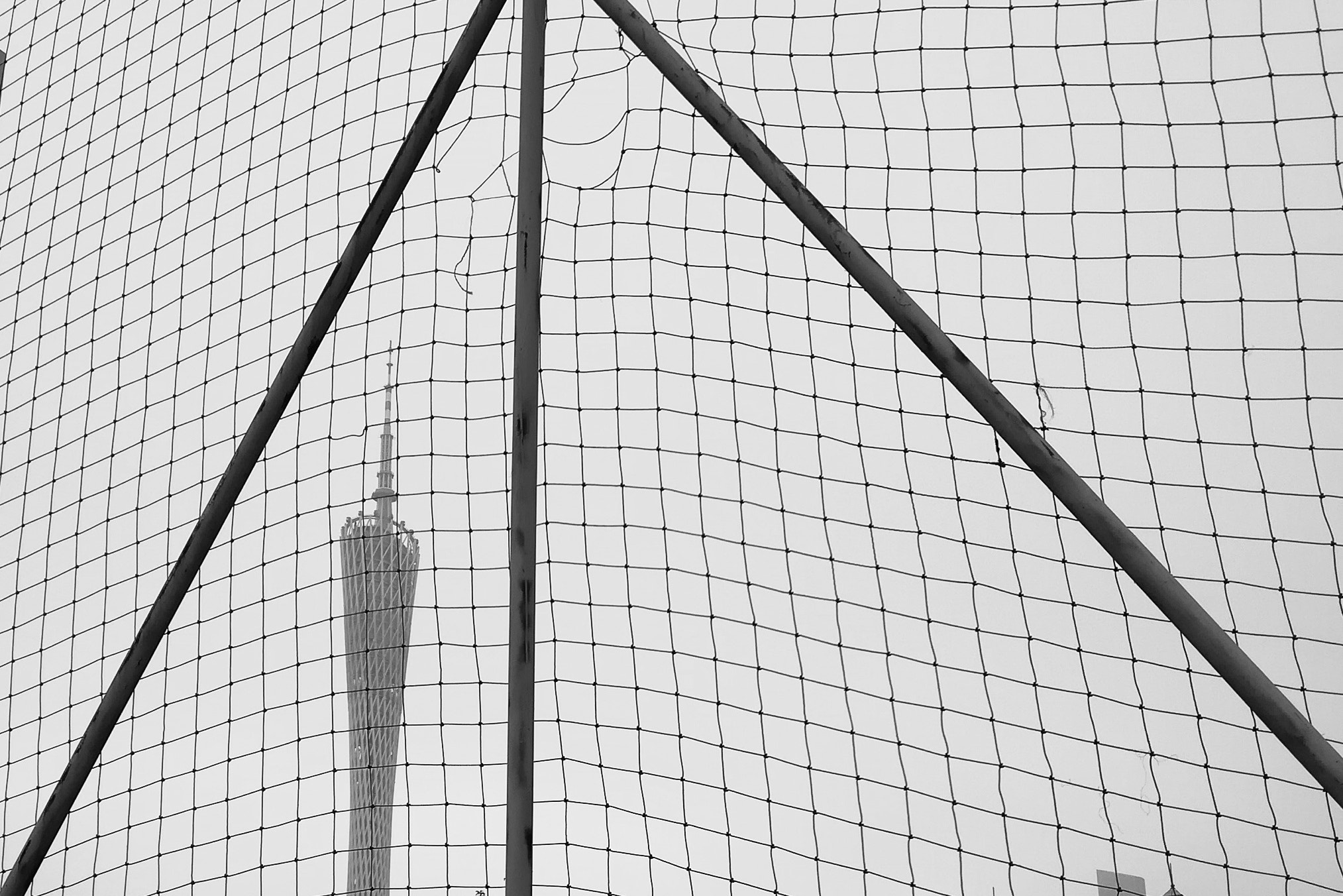 HUAWEI nova 2 Plus sample photo. Canton tower photography