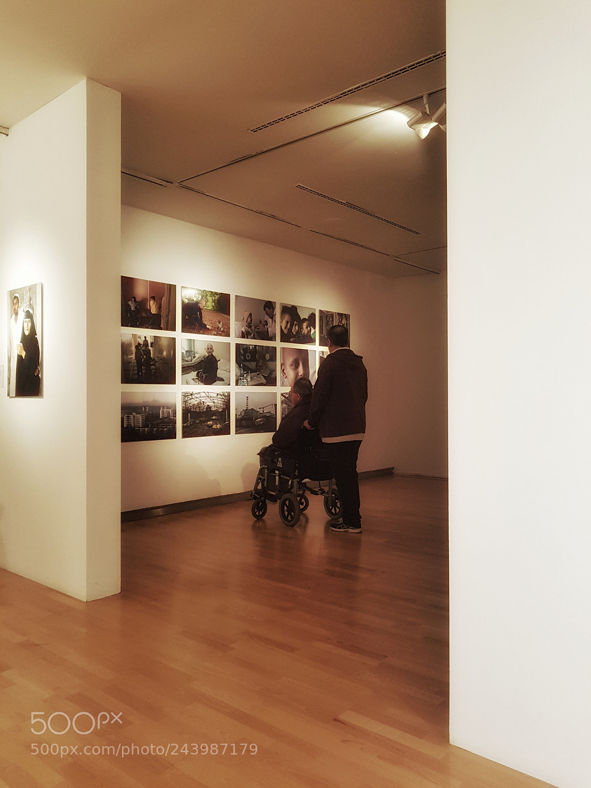 Samsung Galaxy S7 Edge sample photo. Exhibition of alberto prieto photography