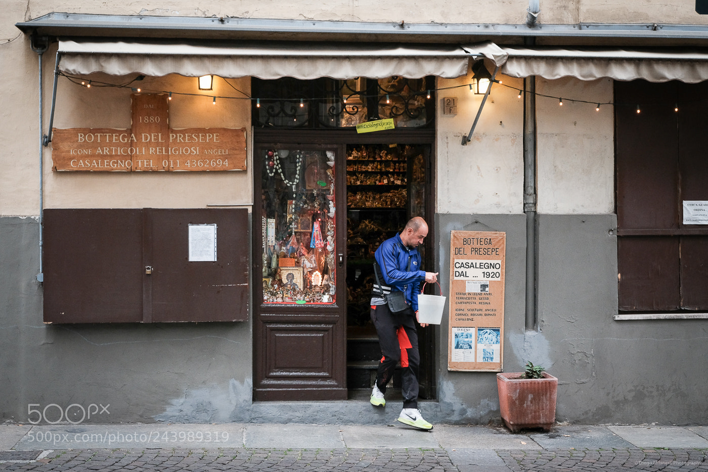 Fujifilm X-T20 sample photo. Care photography