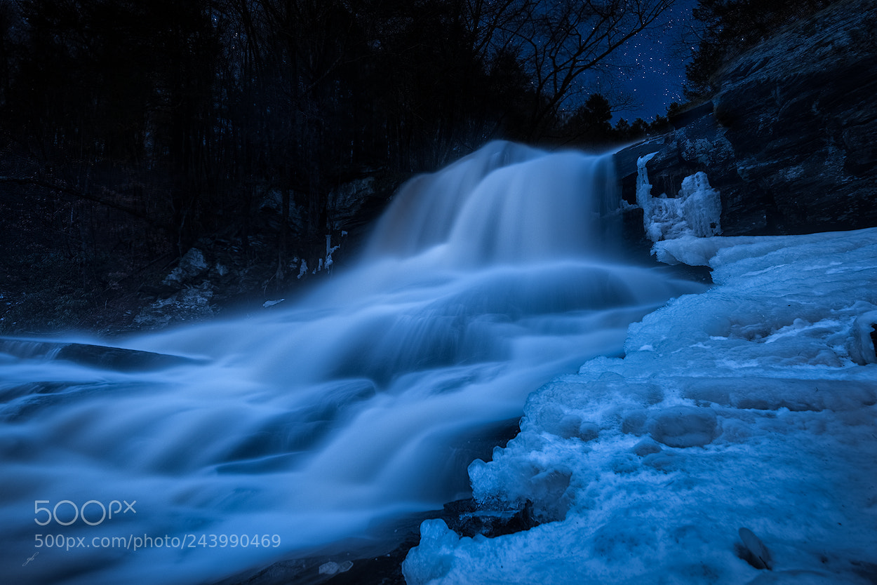 Nikon D810 sample photo. Hanging rock falls by photography