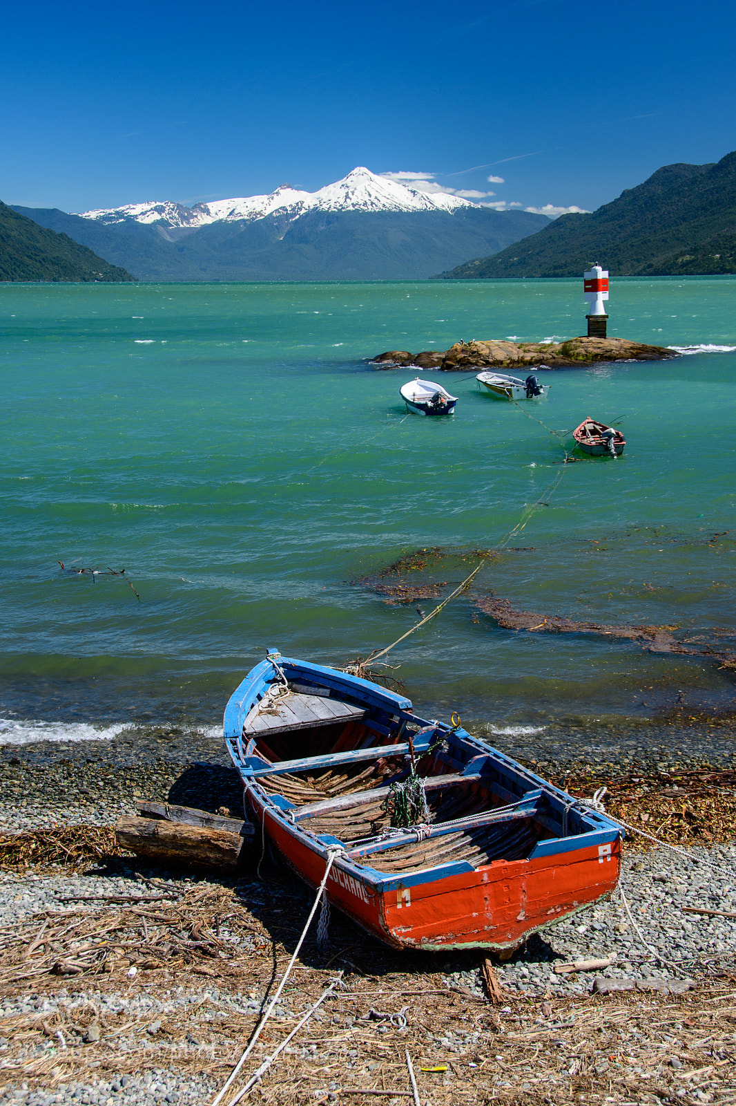Nikon D7500 sample photo. Fishing boats in cochamó photography