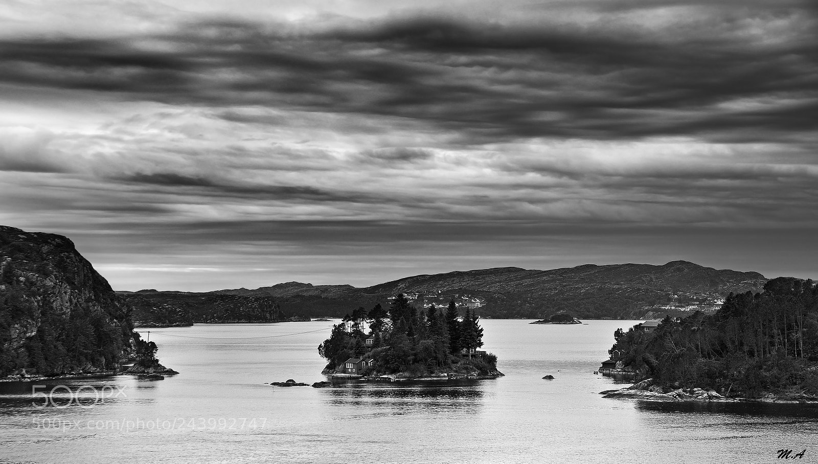 Nikon D5000 sample photo. Norwegian landscape photography