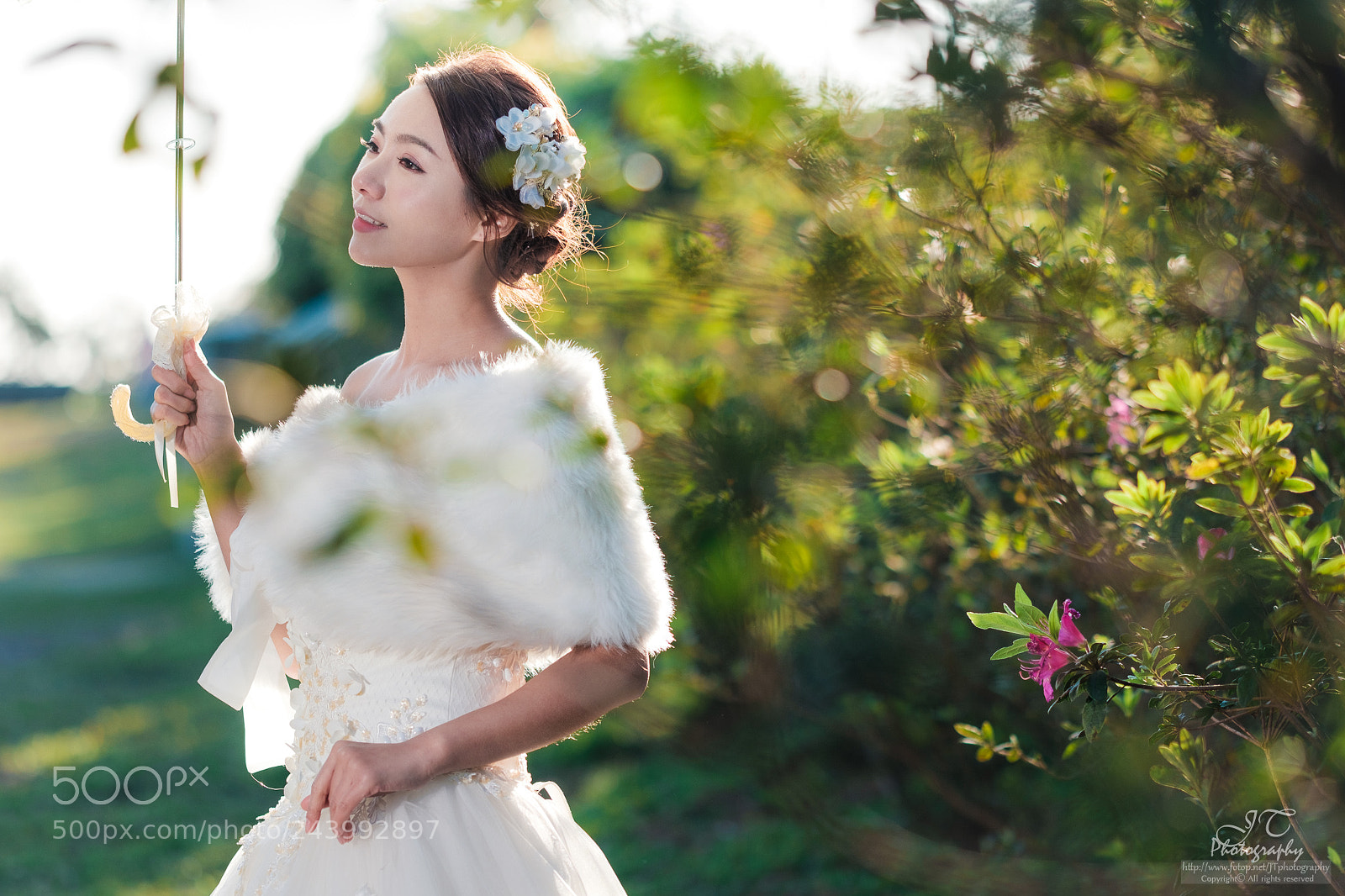 Fujifilm X-T2 sample photo. Winter bride photography