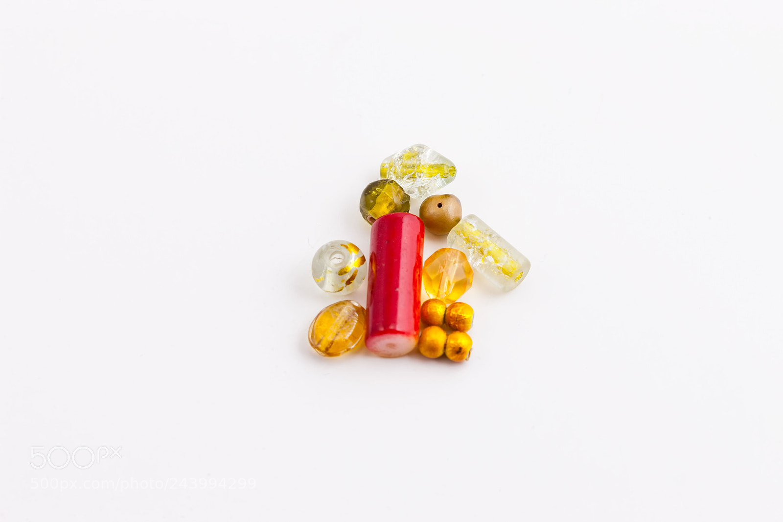 Canon EOS-1Ds Mark III sample photo. Dozen beads of various photography