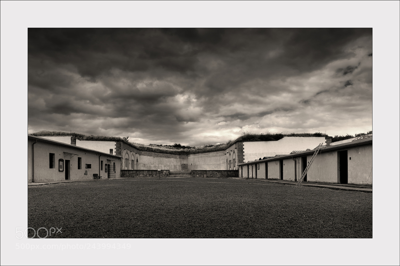 Fujifilm X-T2 sample photo. Terezin konzentrationslager: arena typhus photography
